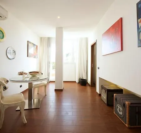 Casa Tridente Apartamento *